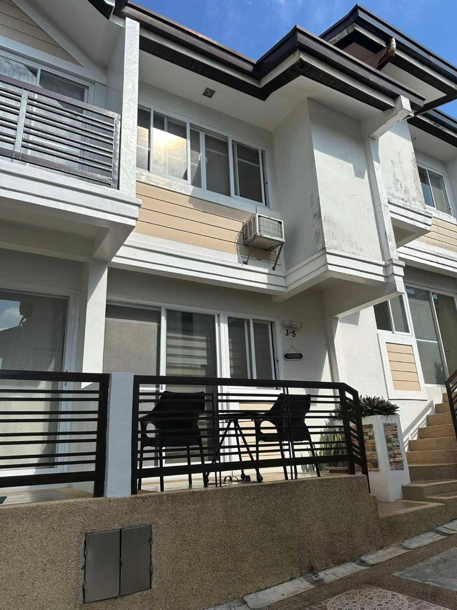 Tagaytay Hampton Villa Tagaytay City Екстериор снимка